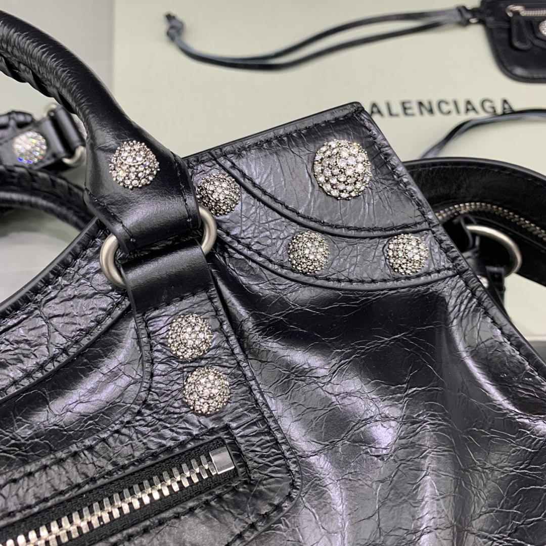 Ba*len*cia*ga neo cagole bag
