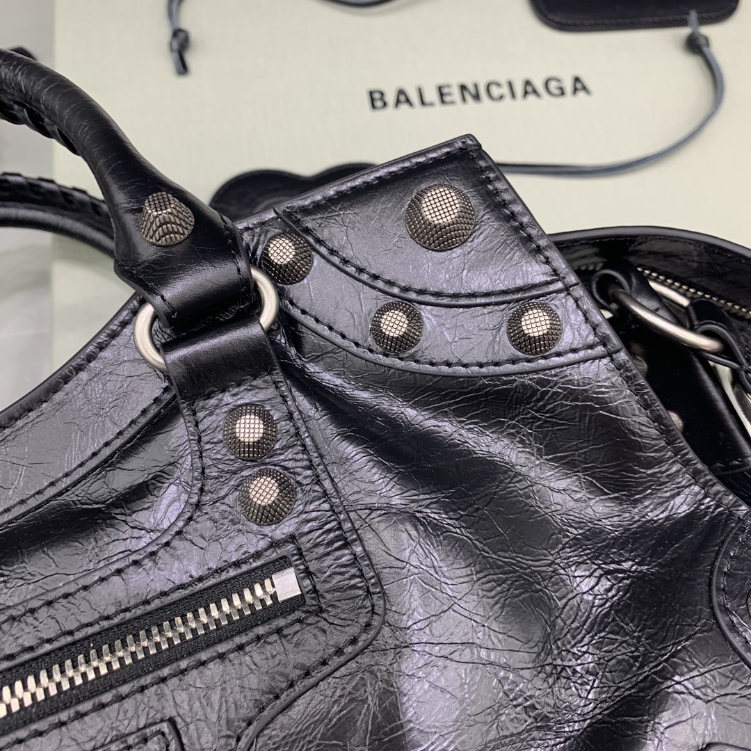 Ba*len*cia*ga neo cagole bag