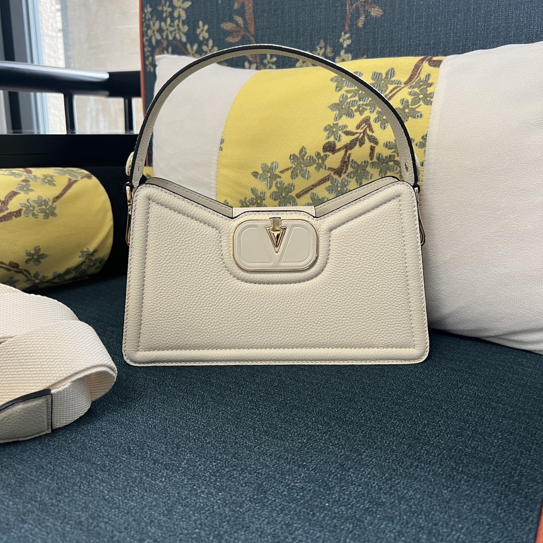 Valentino Garavani Handbag