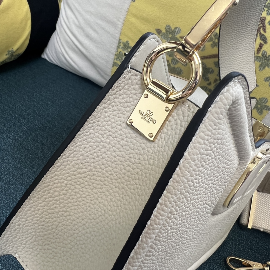Valentino Garavani Handbag