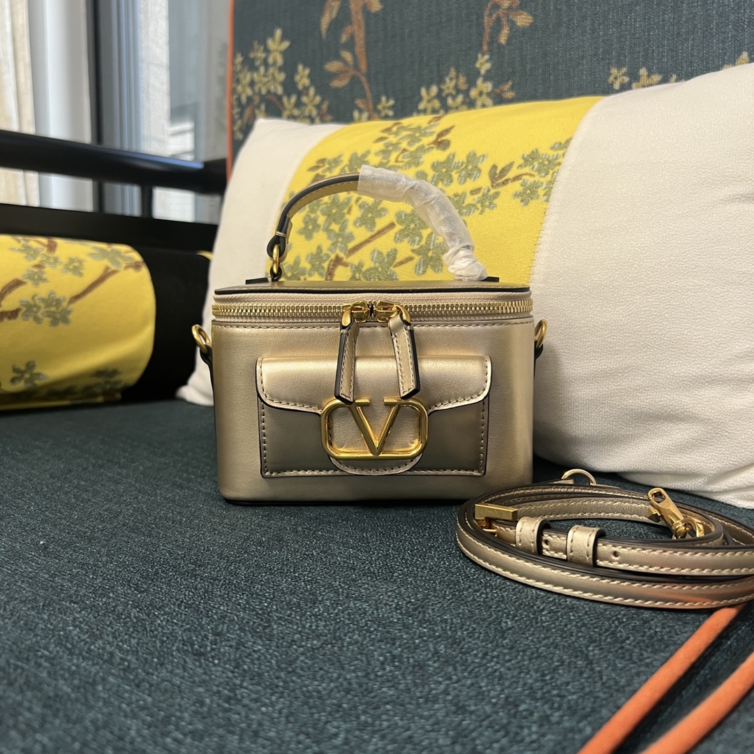 Valentino Garavani mini bag