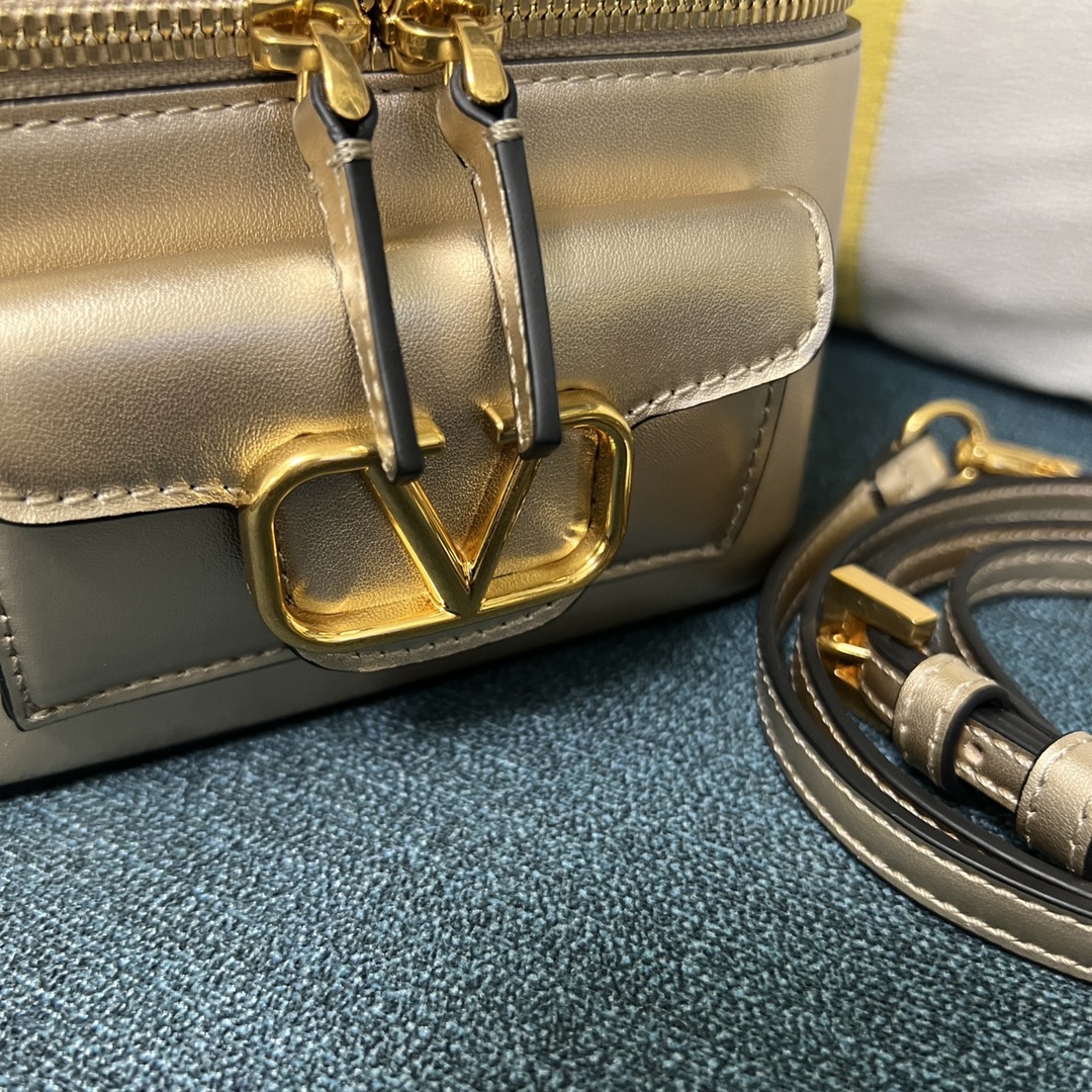 Valentino Garavani mini bag