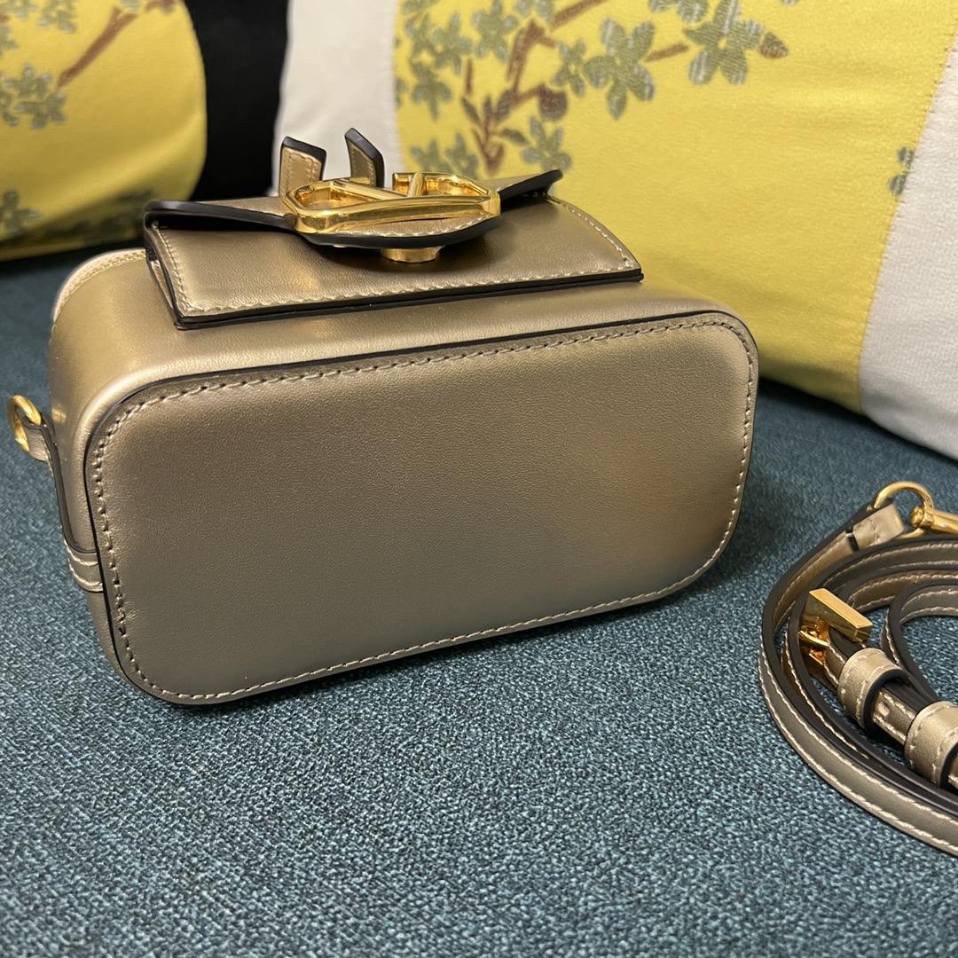 Valentino Garavani mini bag