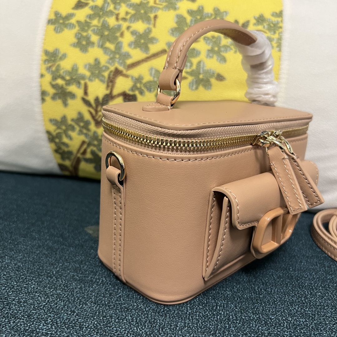 Valentino Garavani mini bag