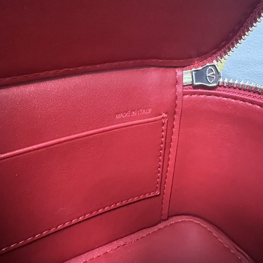Valentino Garavani mini bag