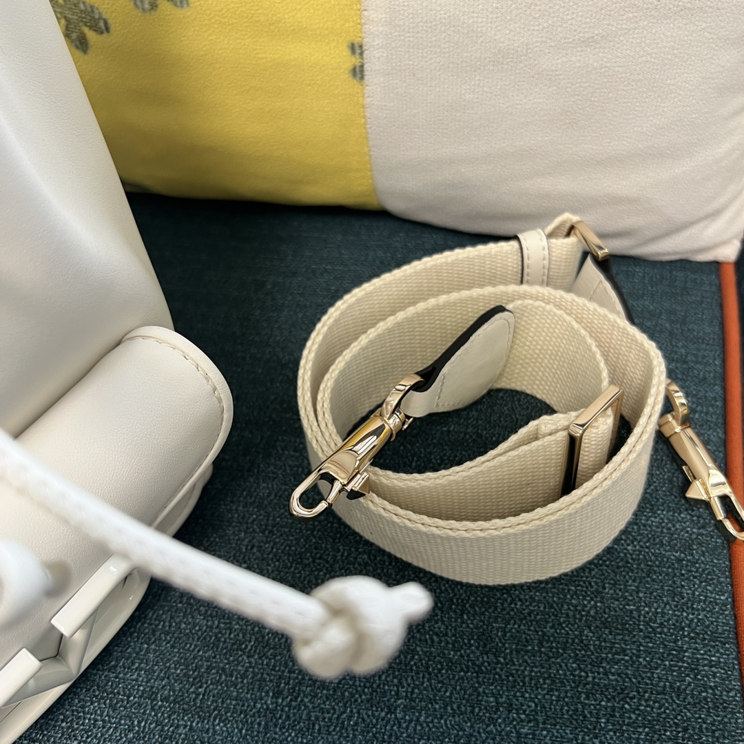 Valentino Garavani Bag
