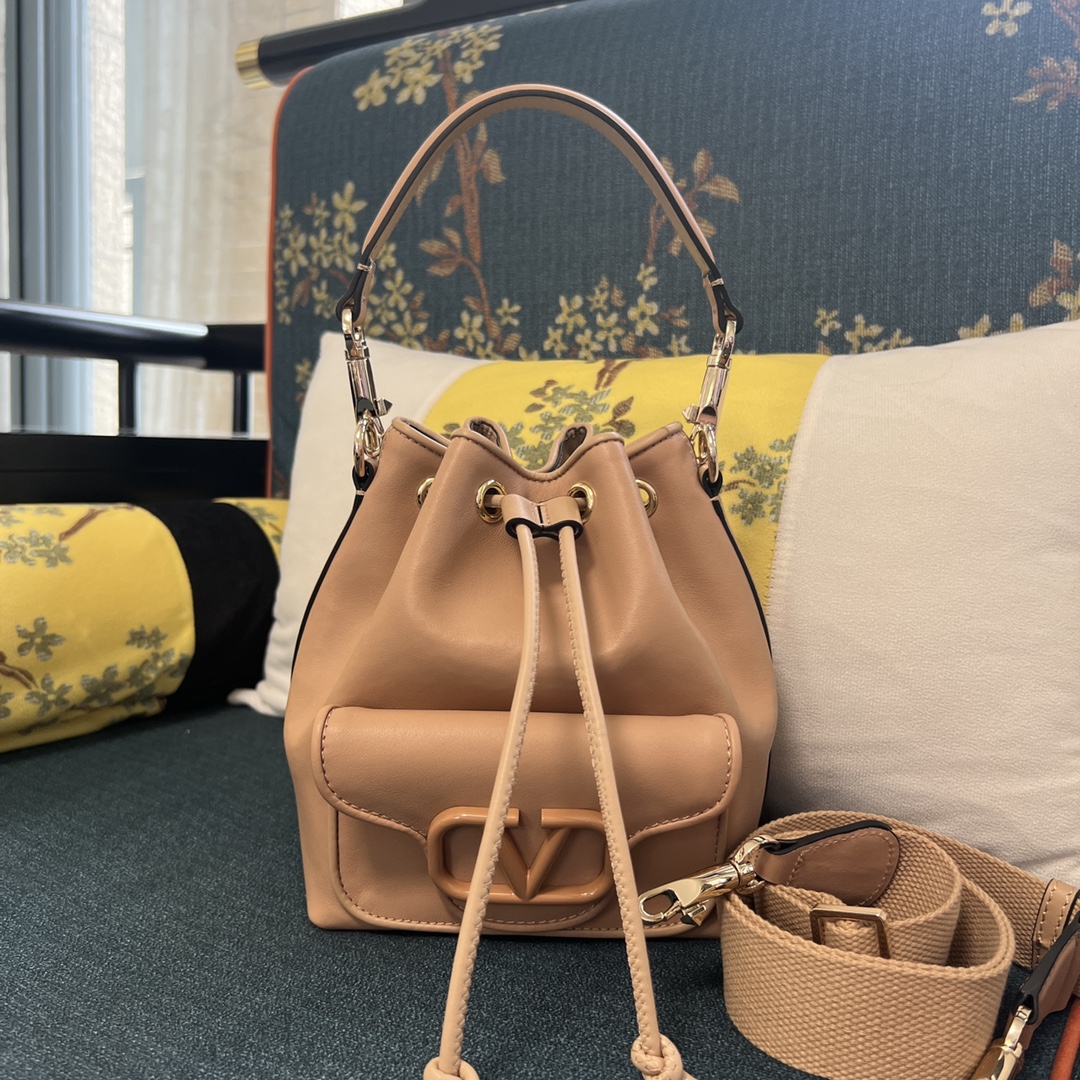 Valentino Garavani Bag