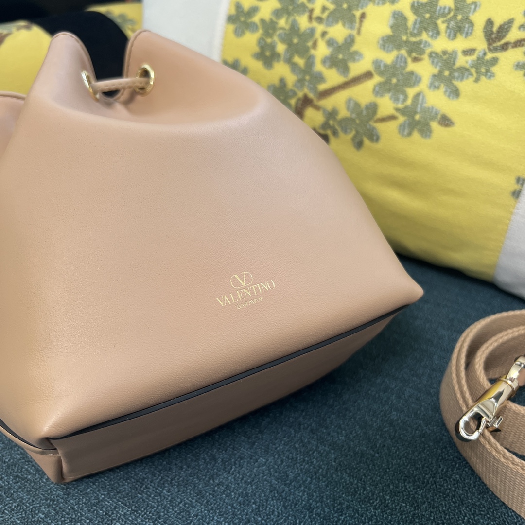 Valentino Garavani Bag