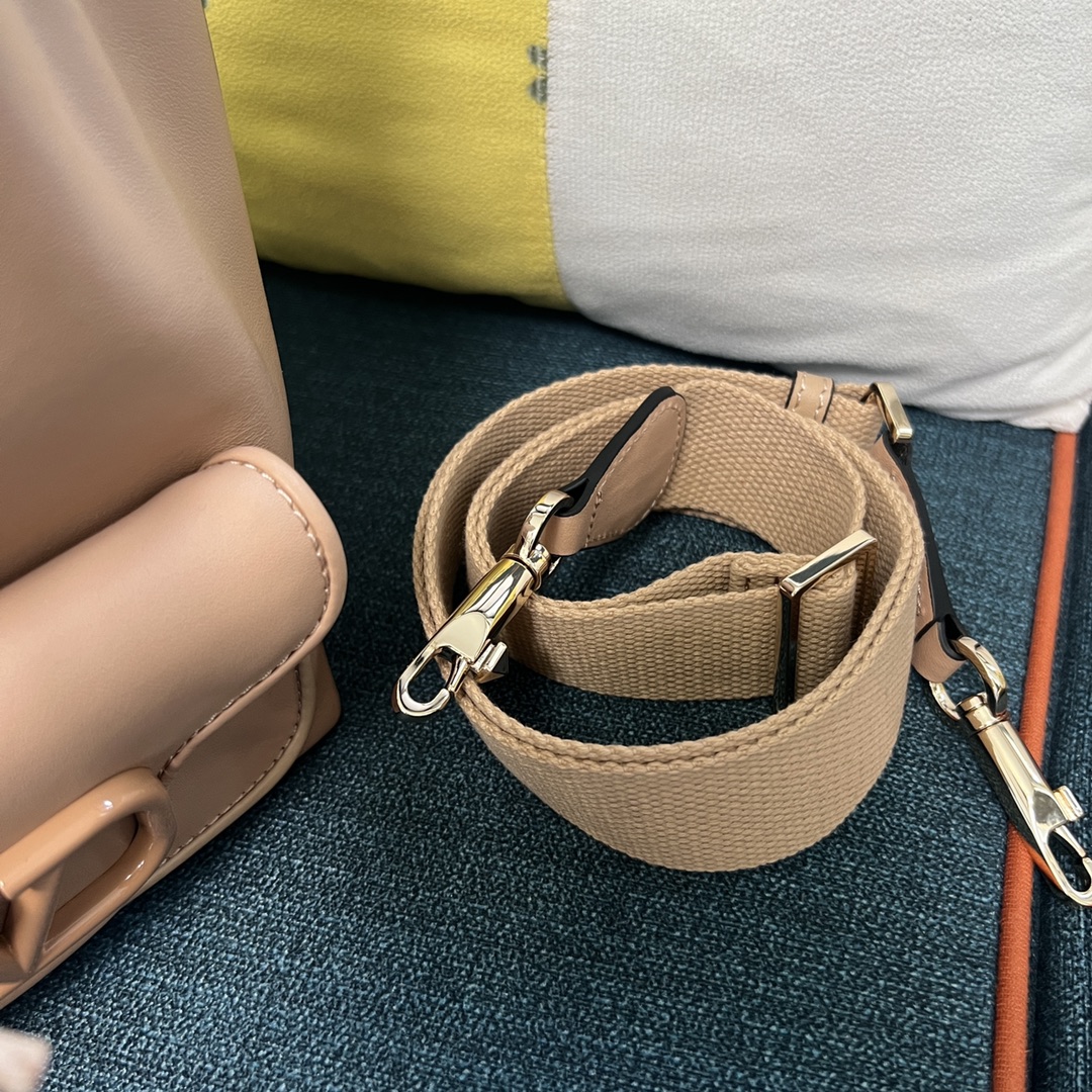 Valentino Garavani Bag