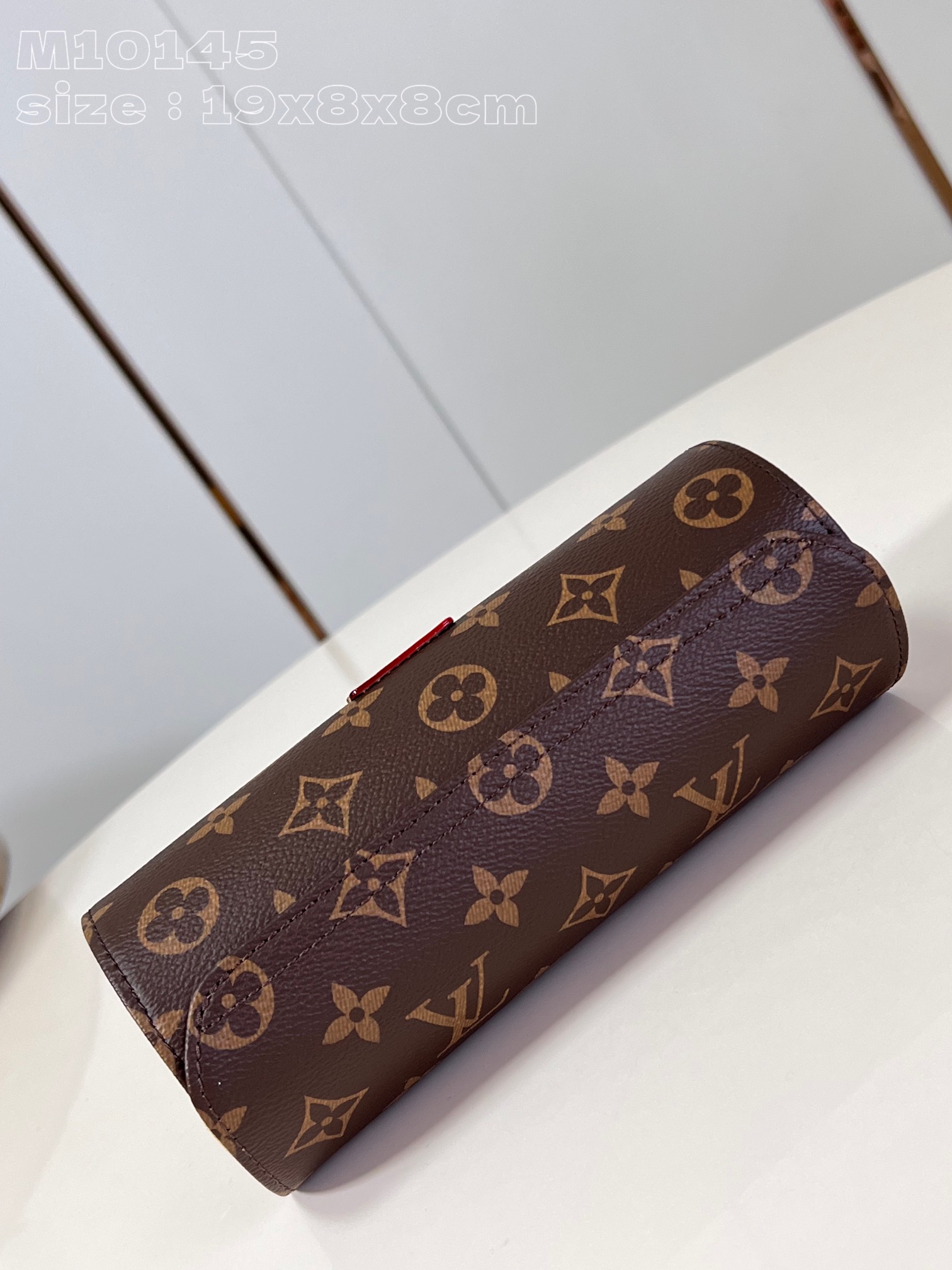 l**is V*t*n etui bijoux