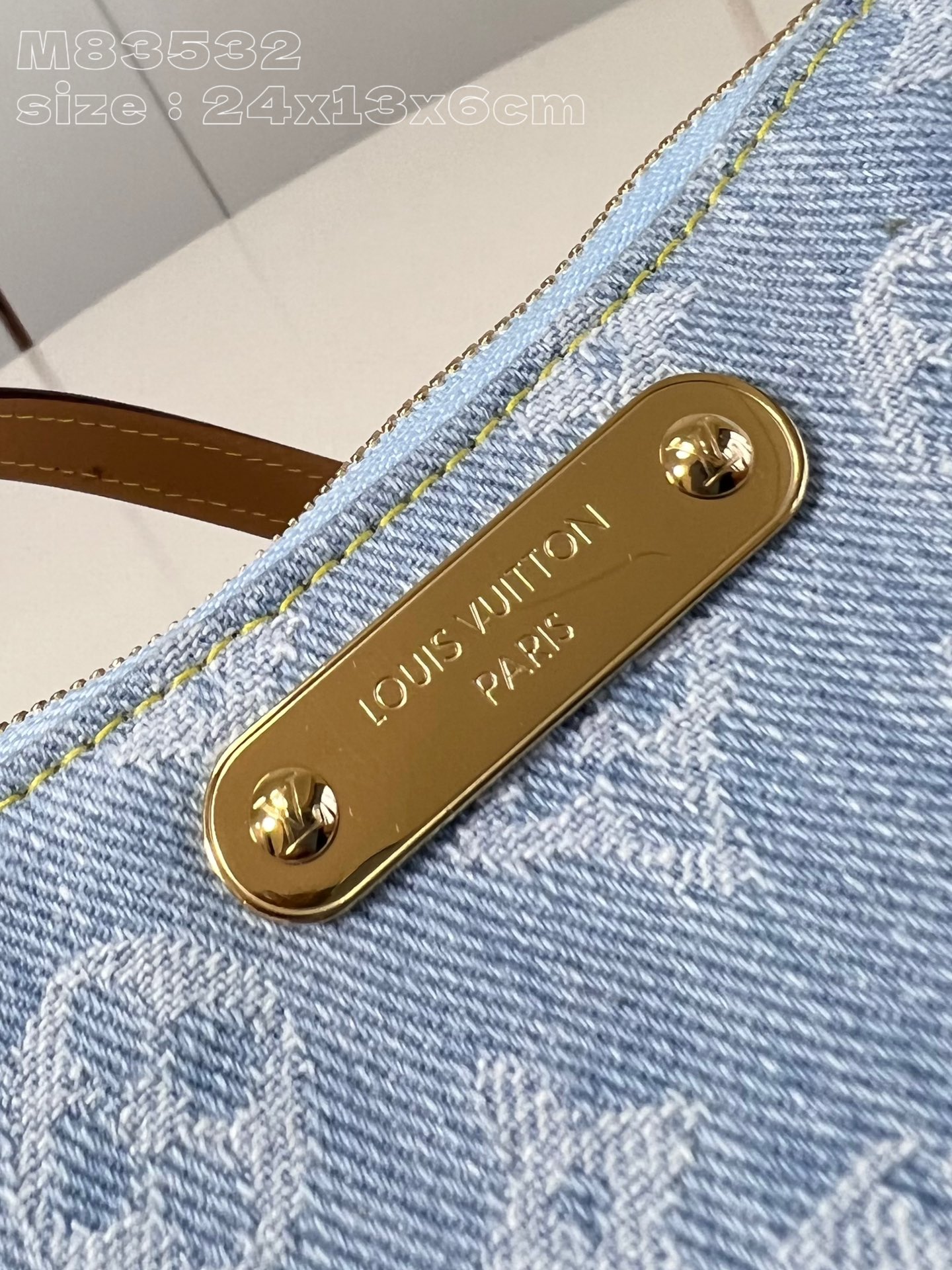 l**is V*t*n liv pochette