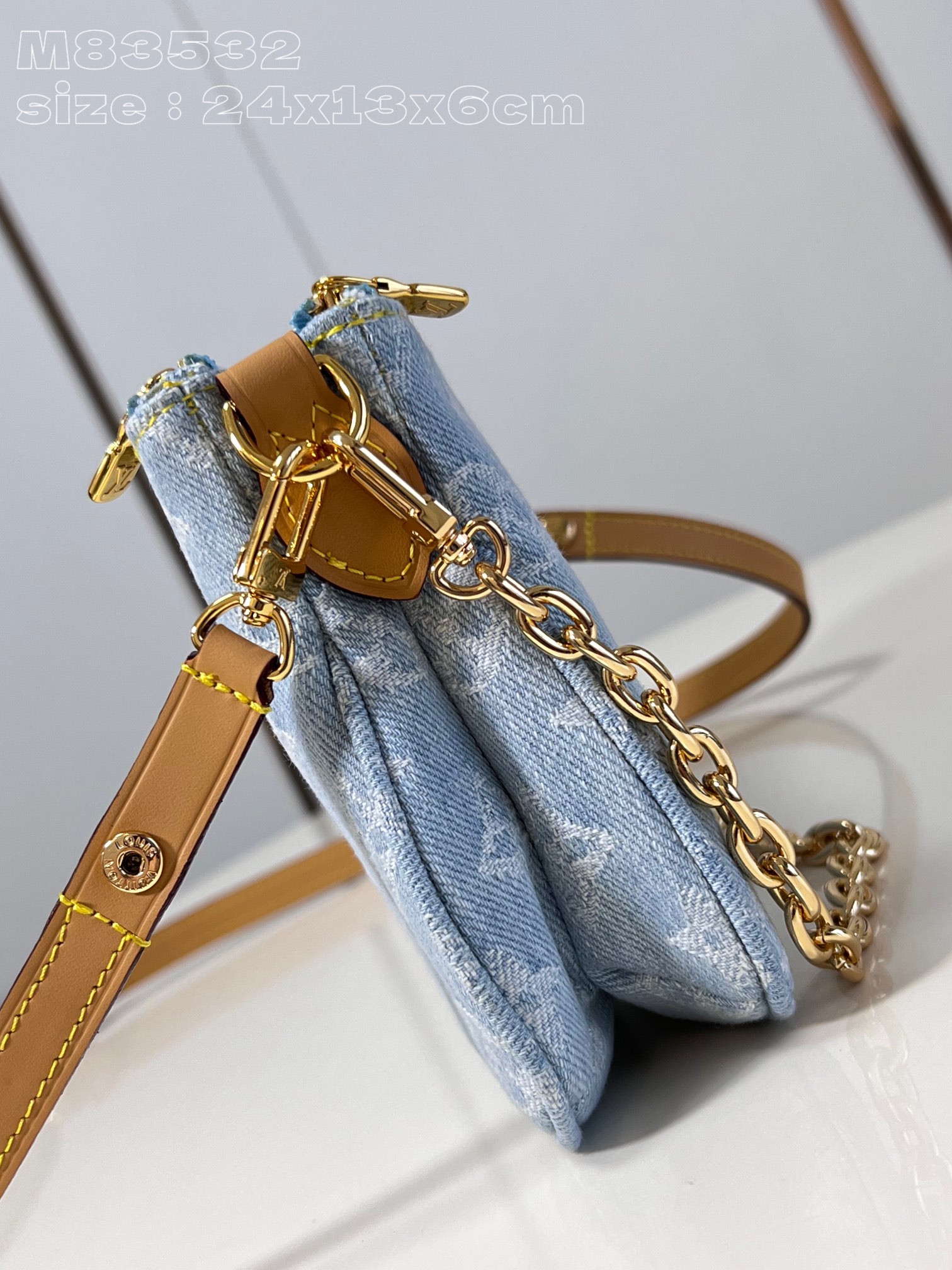 l**is V*t*n liv pochette