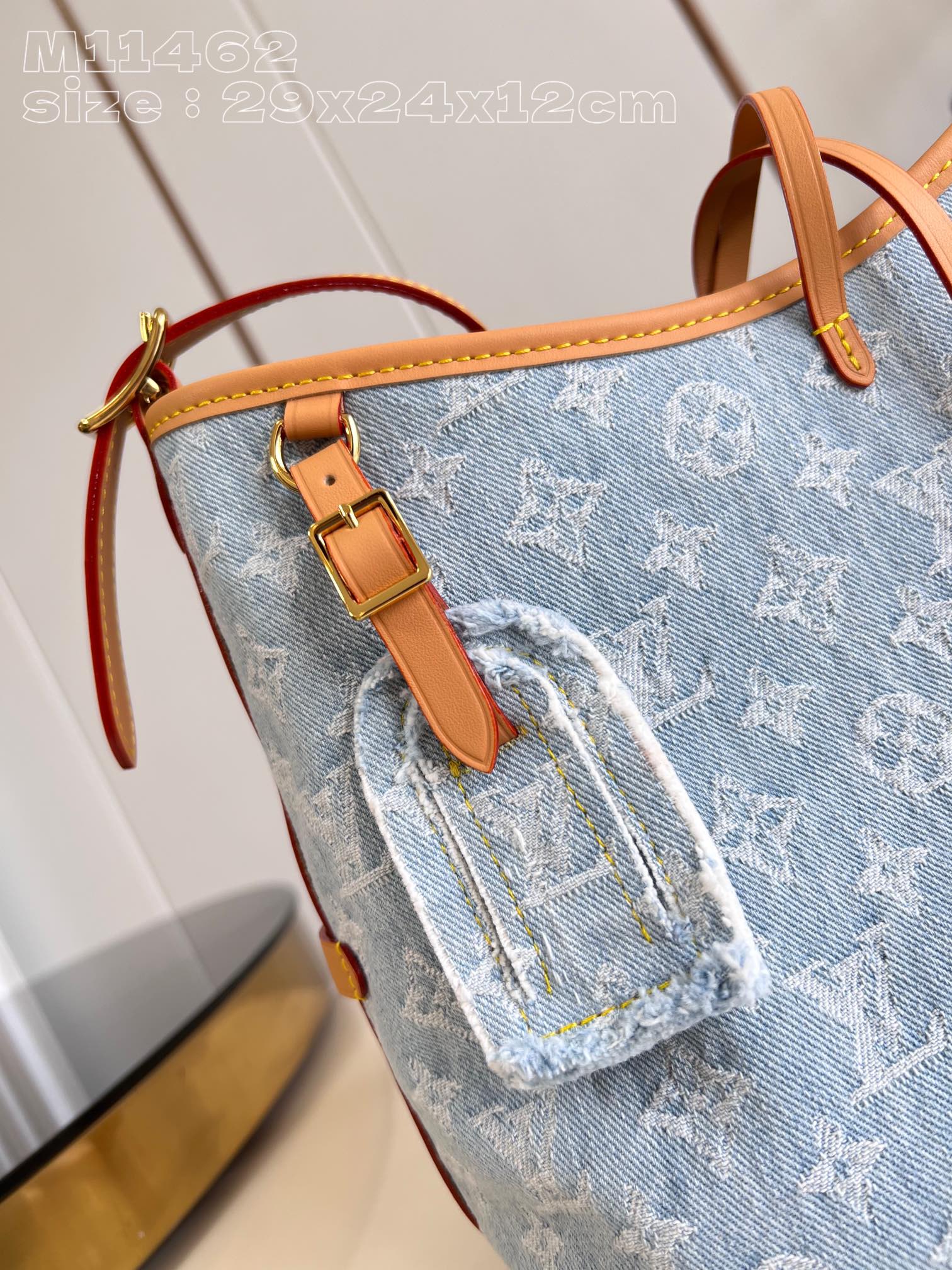 l**is V*t*n carryall pm