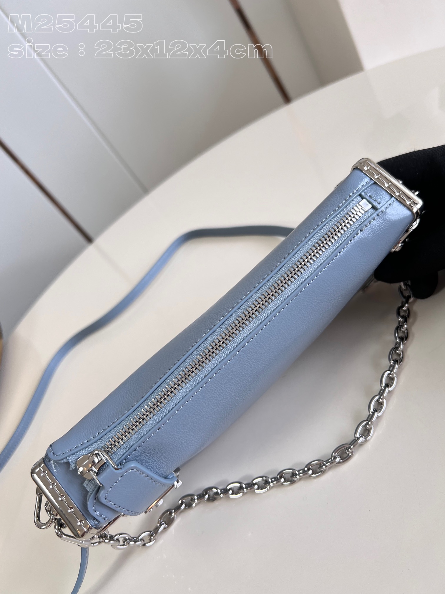 l**is V*t*n slim trunk handbag