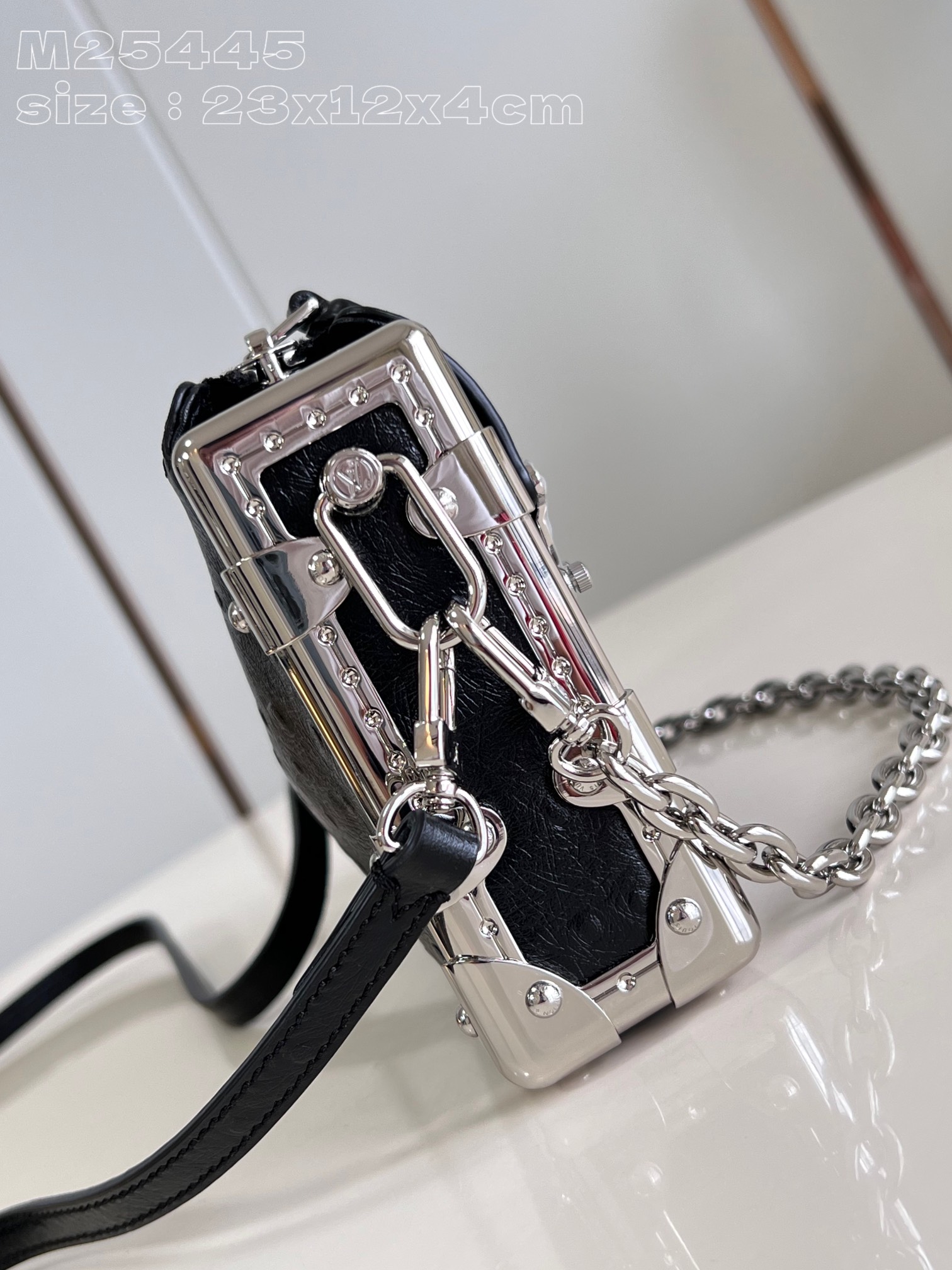 l**is V*t*n slim trunk handbag