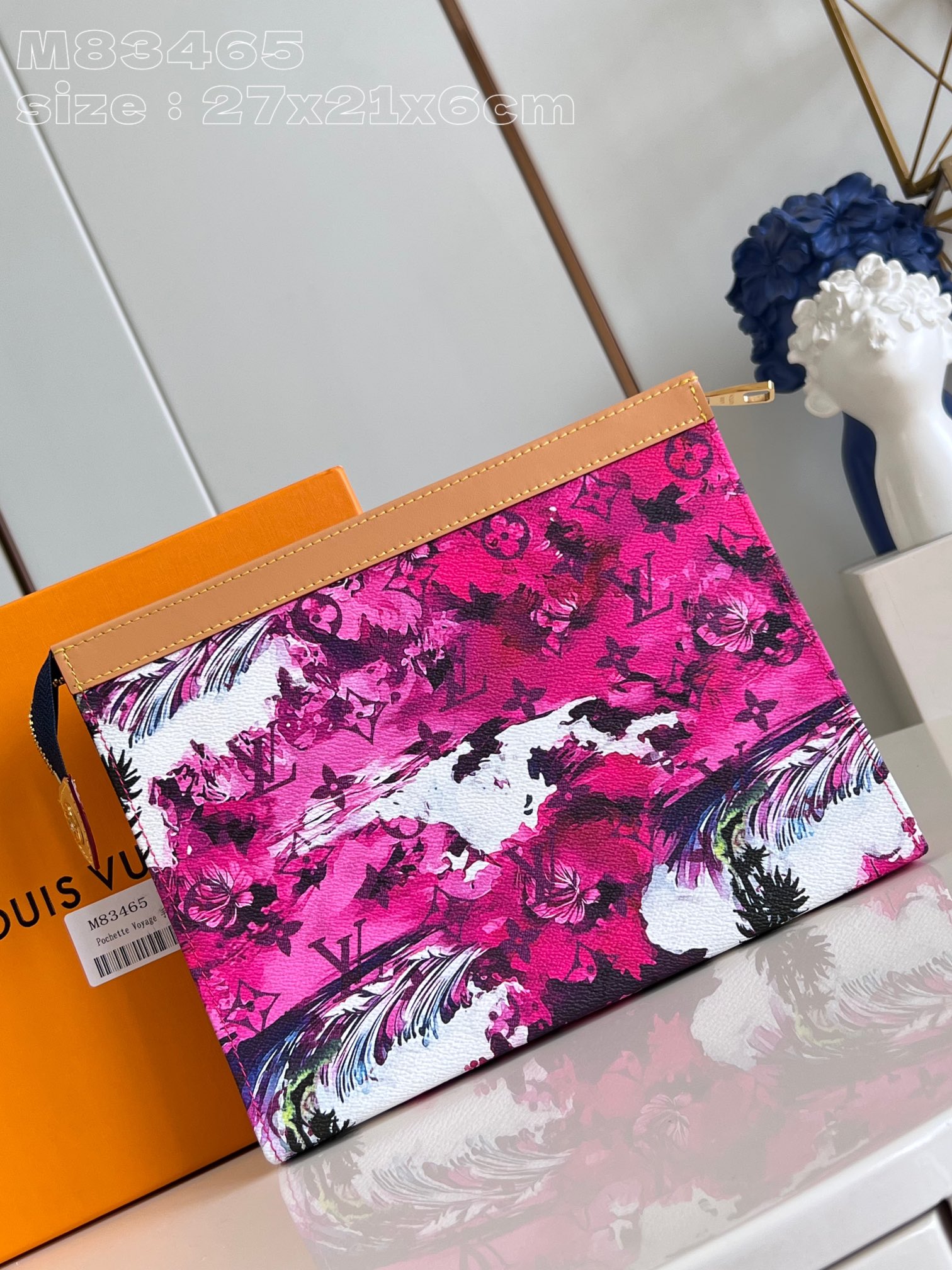 l**is V*t*n pochette voyage  bag