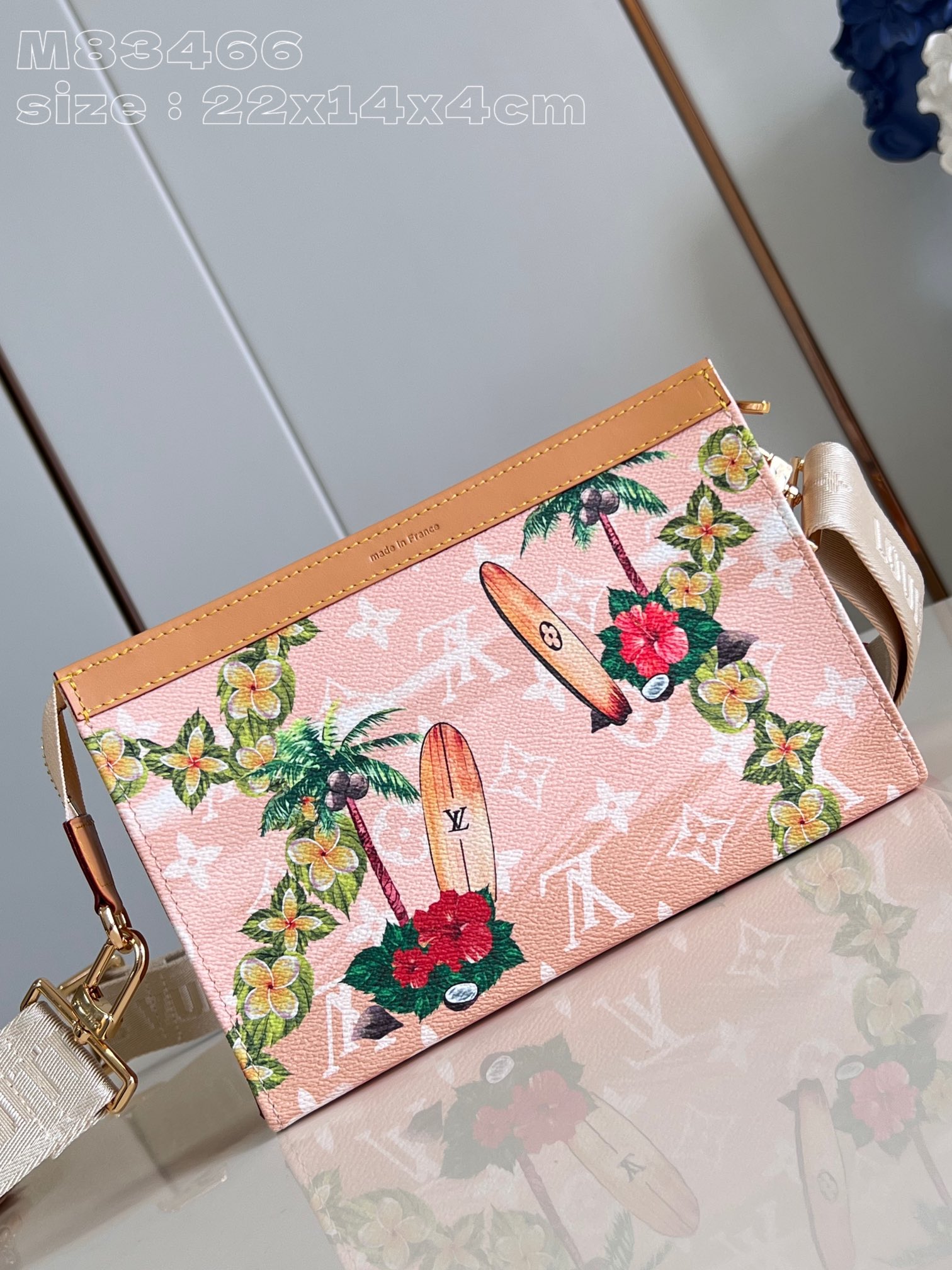 l**is V*t*n gaston wearable wallet