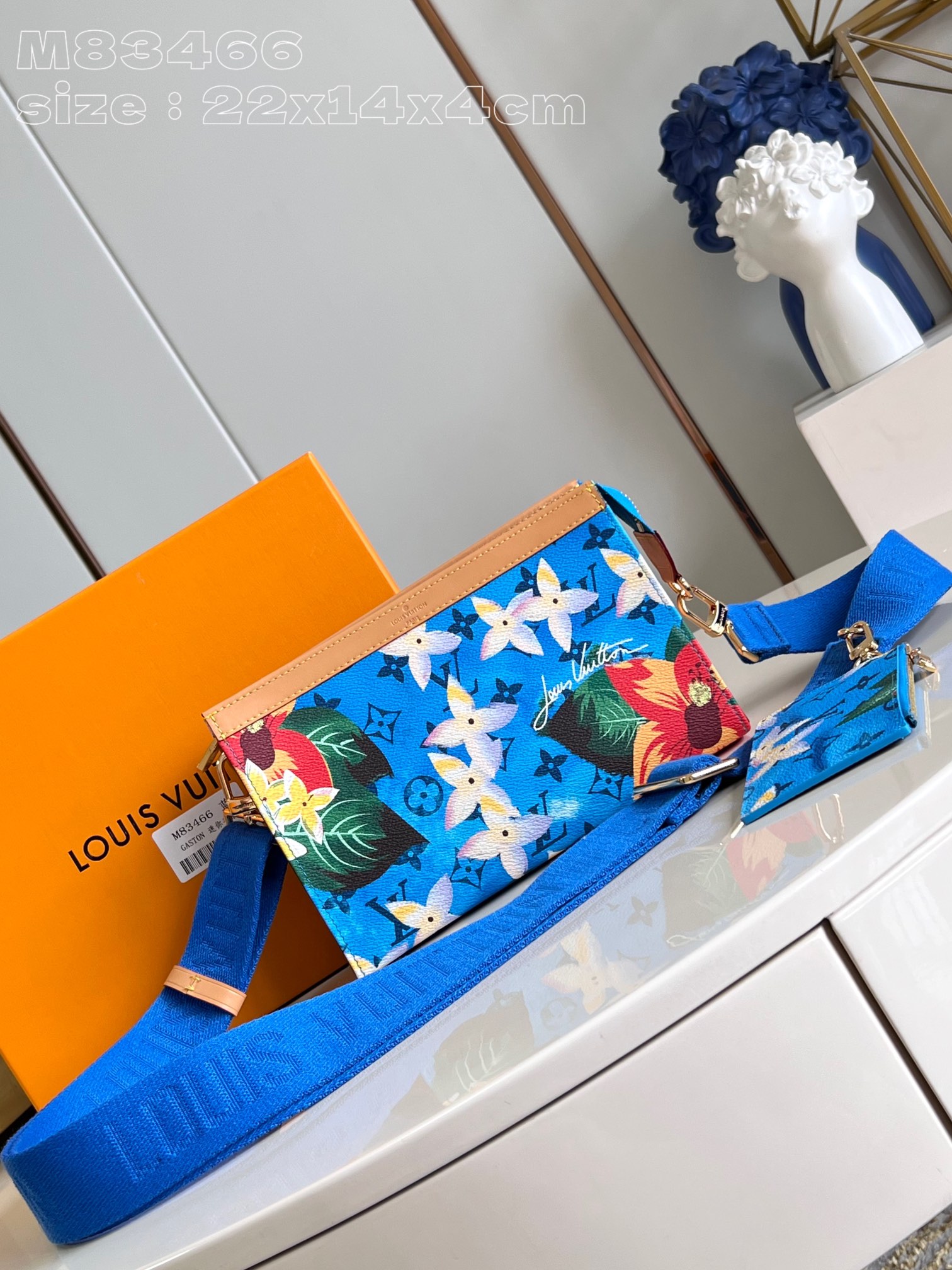 l**is V*t*n gaston wearable wallet