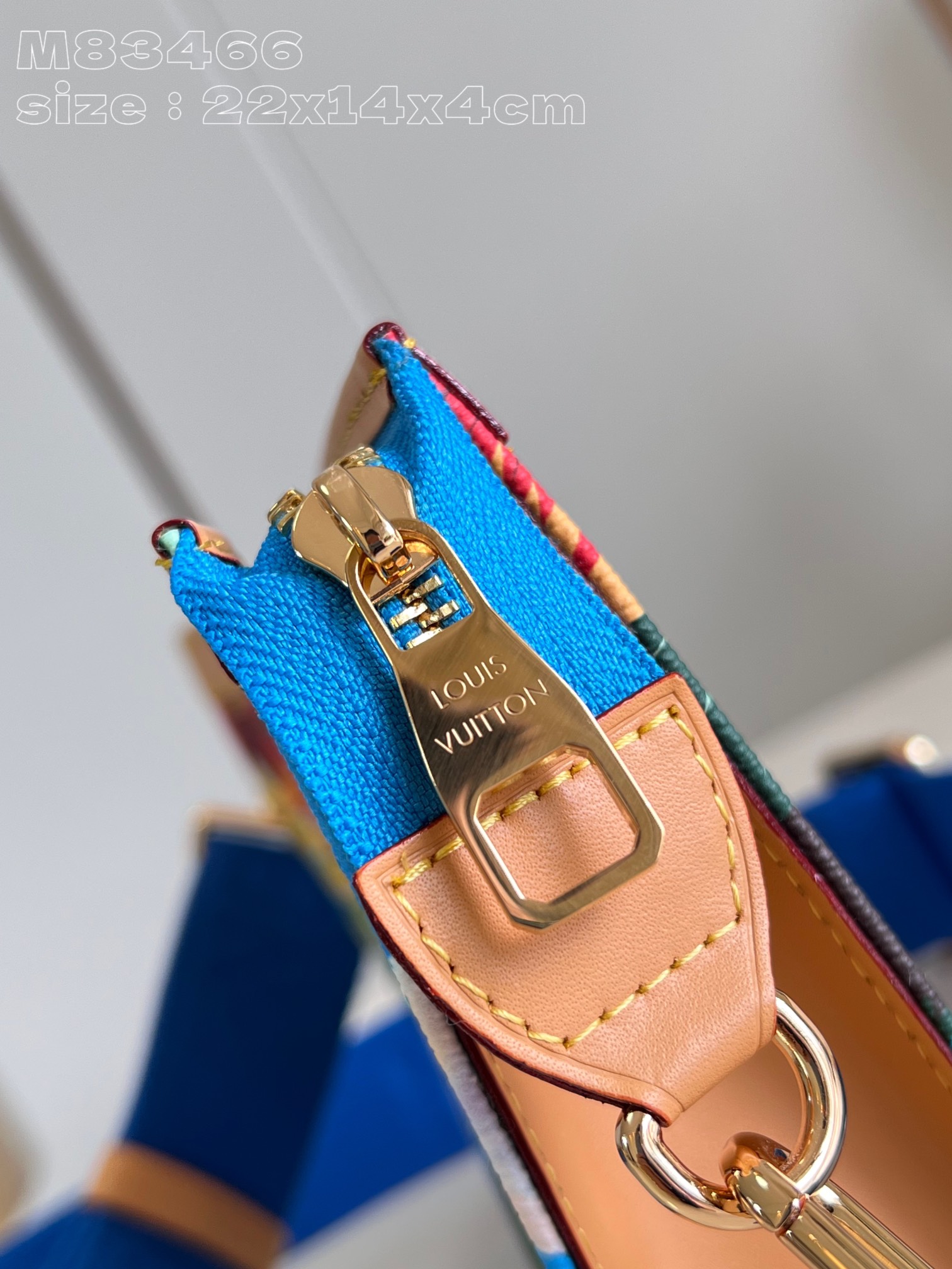 l**is V*t*n gaston wearable wallet