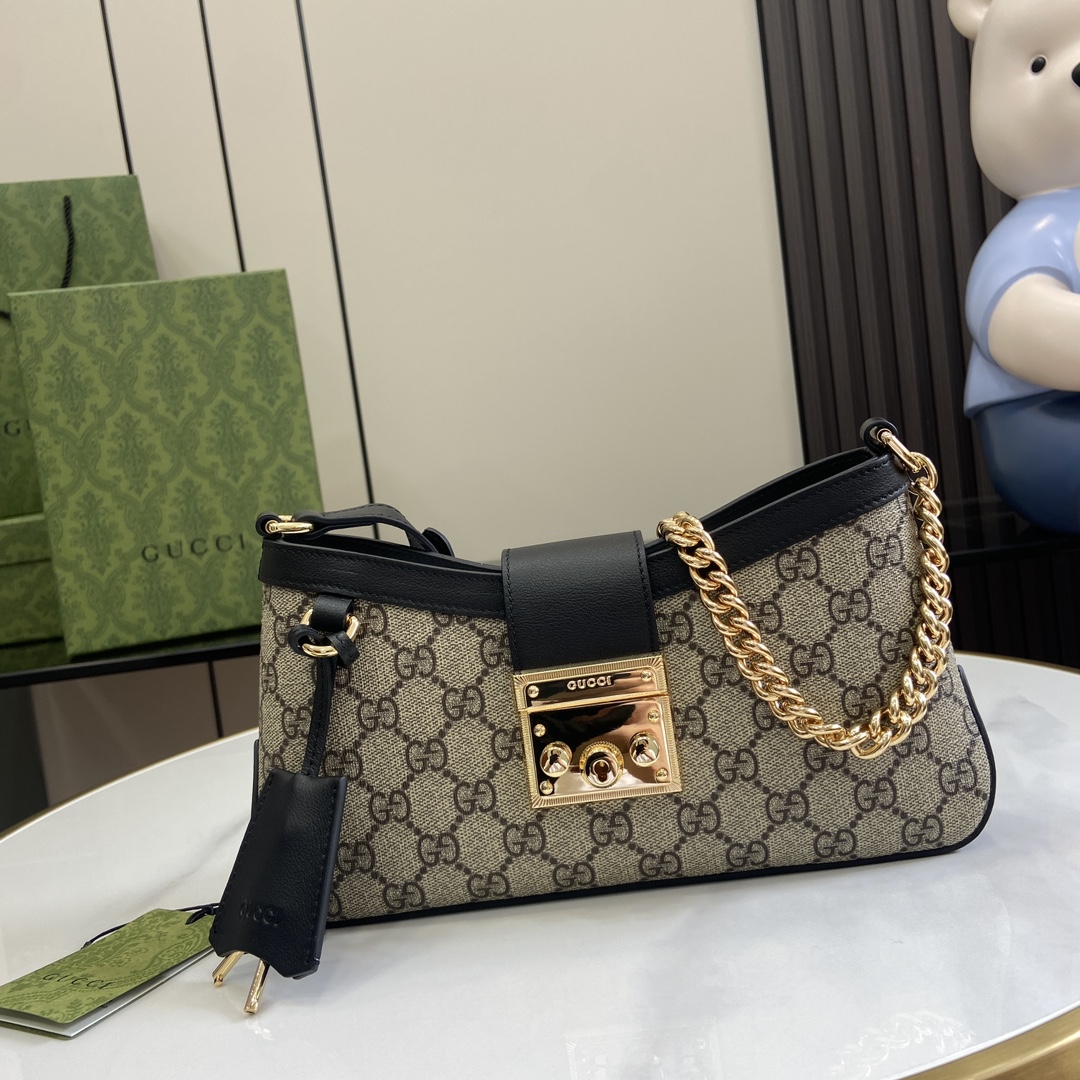 G*u*i padlock small shoulder bag