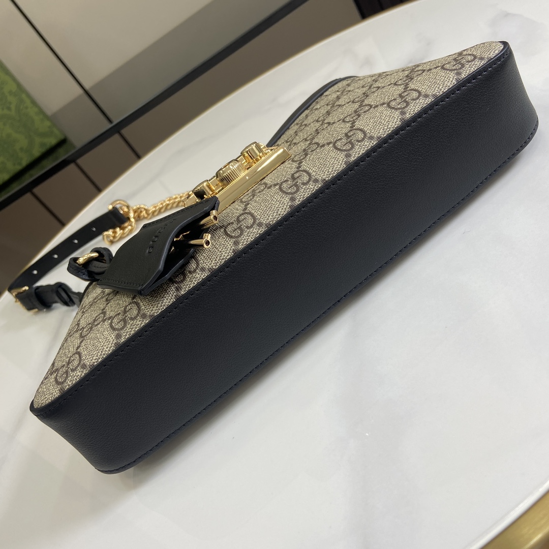 G*u*i padlock small shoulder bag
