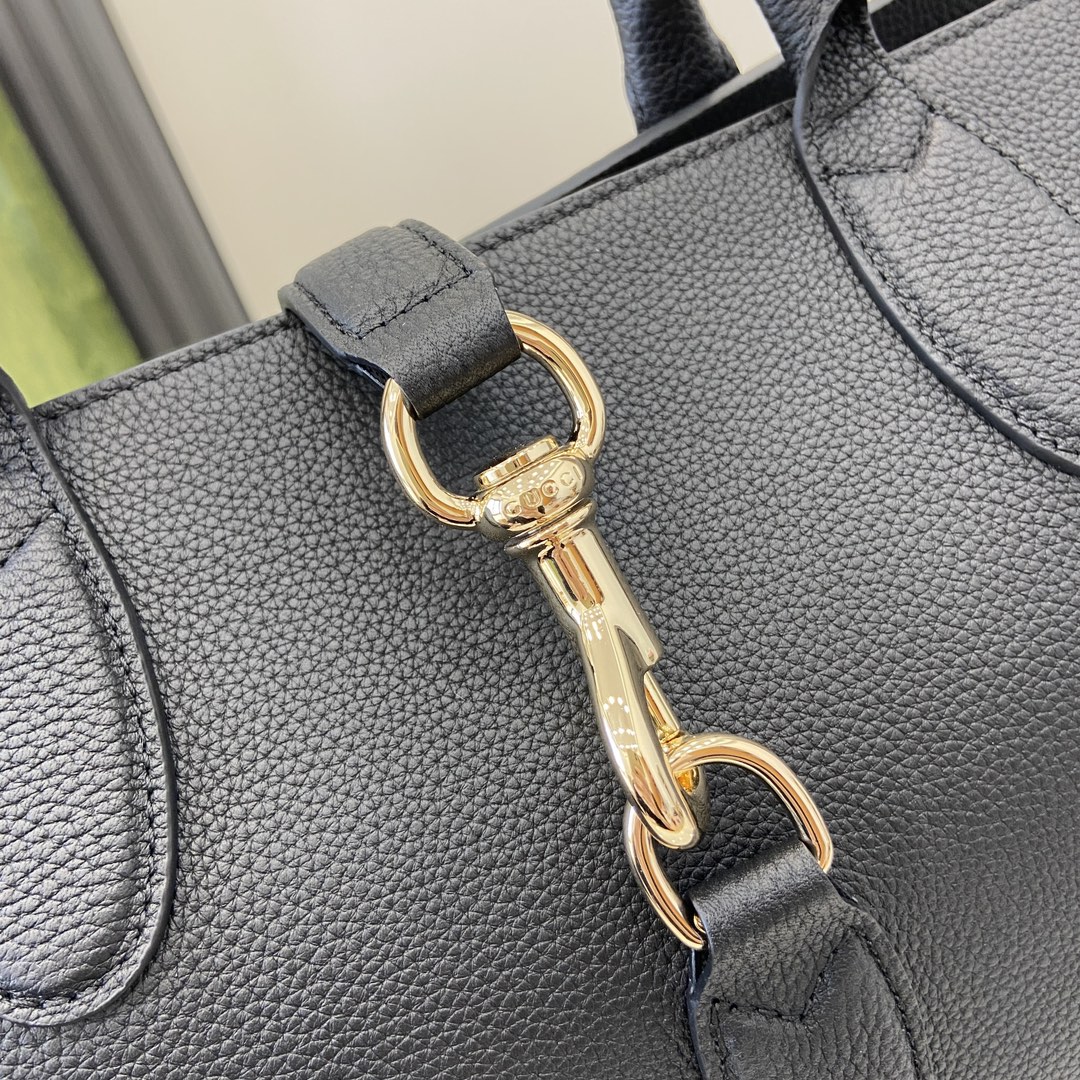G*u*i G*u*i jackie medium tote bag