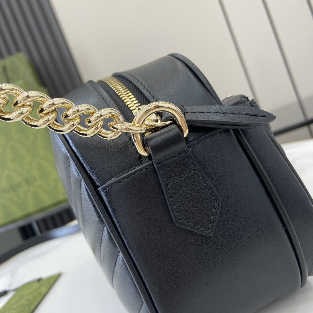 G*u*i gg marmont small shoulder bag
