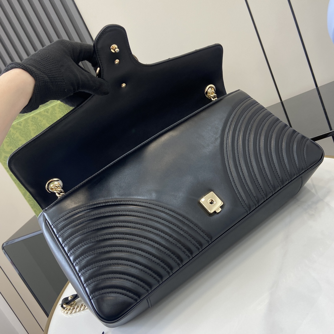 G*u*i gg marmont large shoulder bag