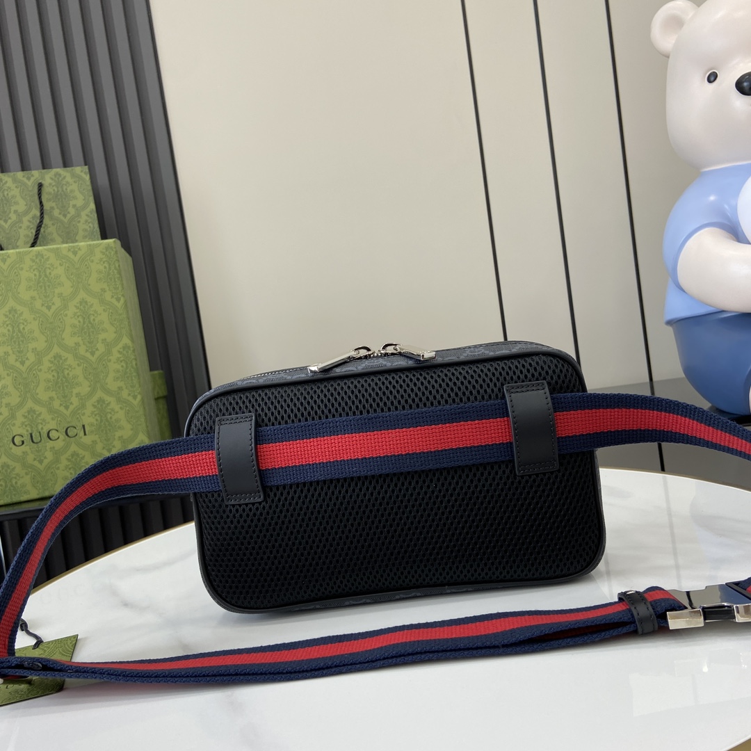 G*u*i gg belt bag with zip pocket