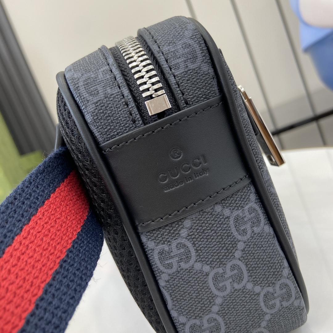 G*u*i gg belt bag with zip pocket