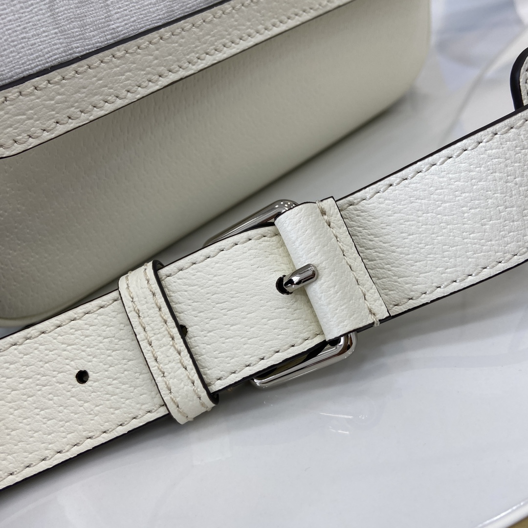G*u*i small gg crossbody bag with tag