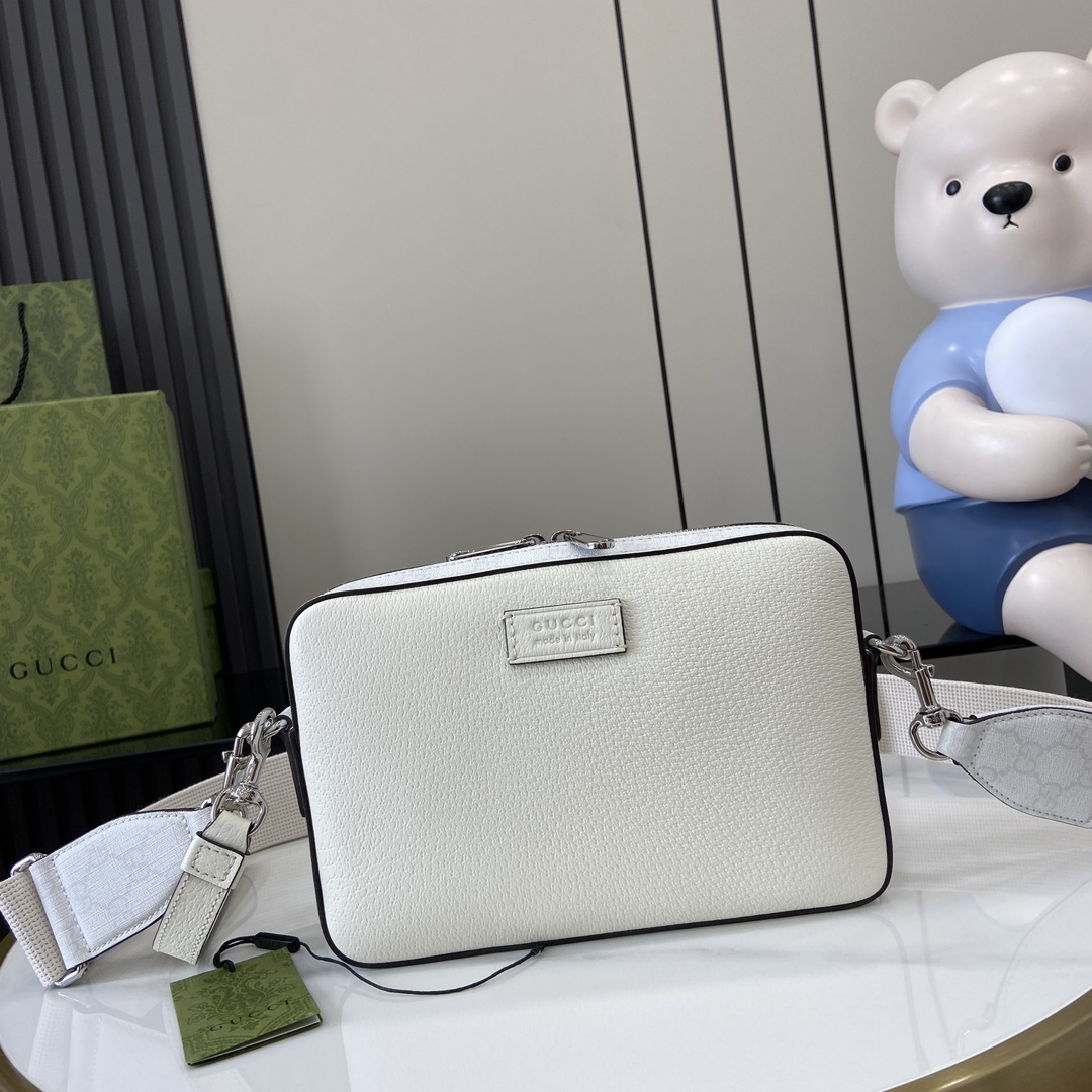 G*u*i small gg crossbody bag with tag