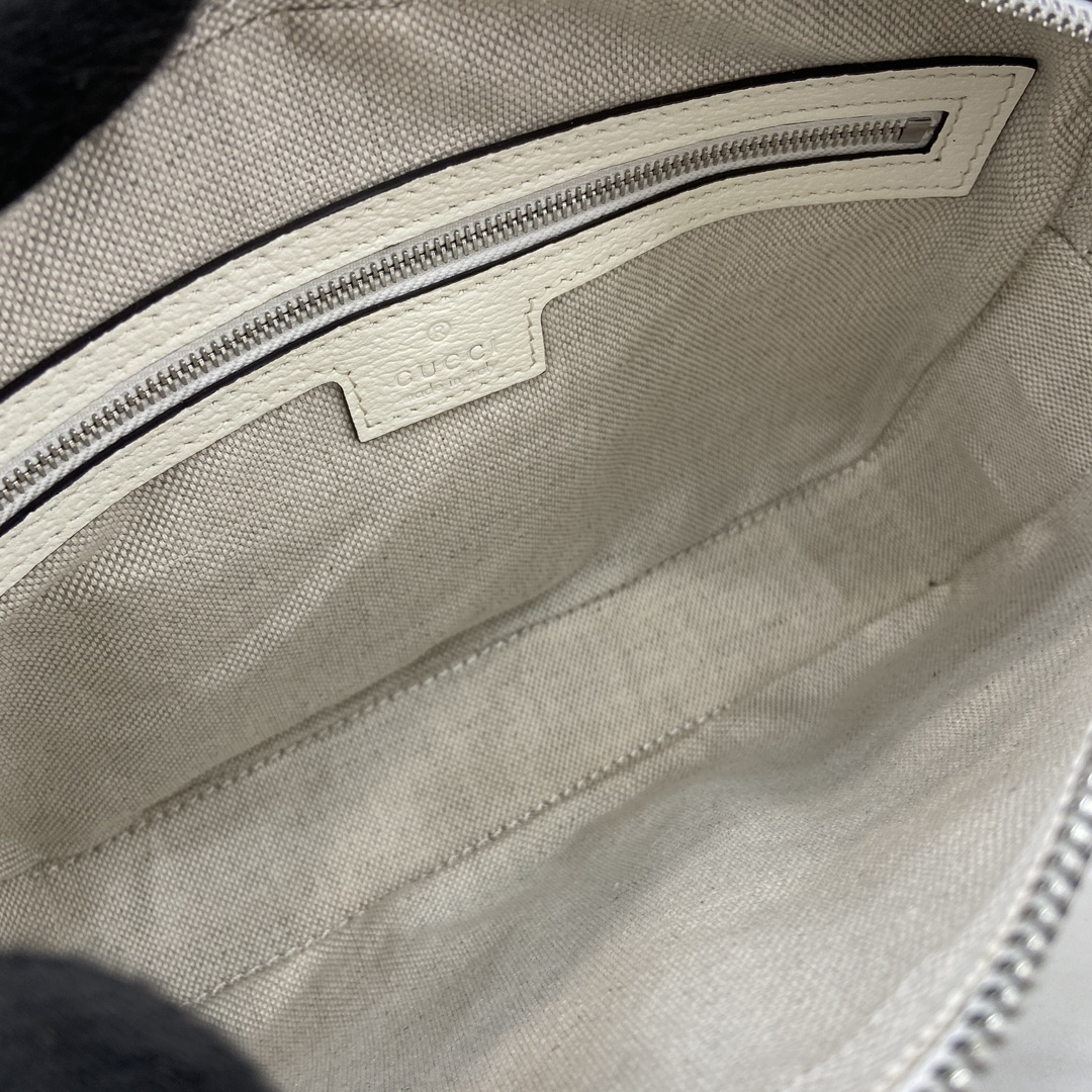 G*u*i small gg crossbody bag with tag