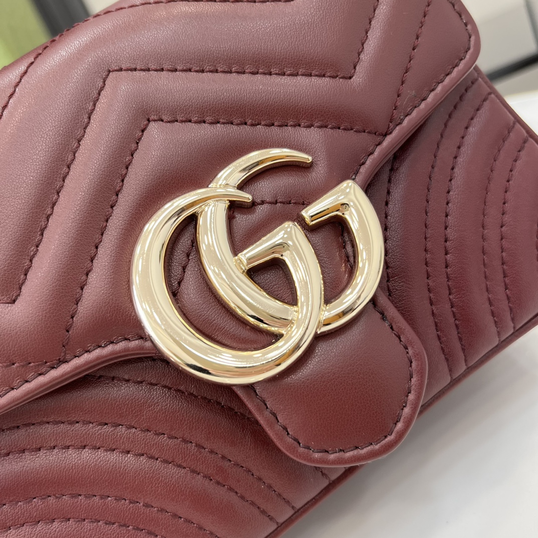 G*u*i gg marmont mini top handle bag