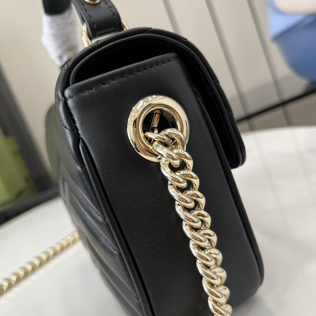G*u*i gg marmont mini top handle bag