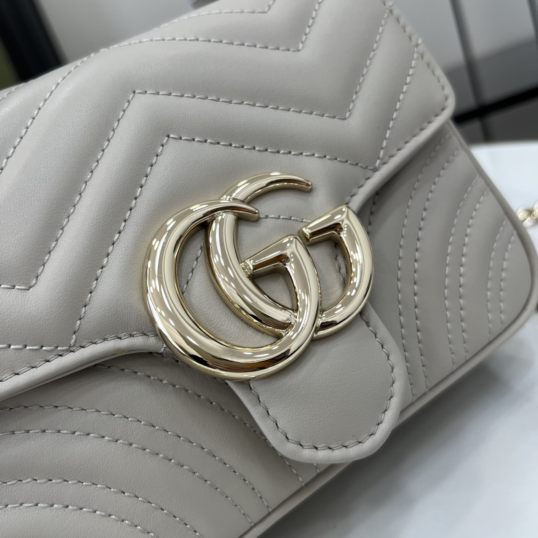 G*u*i gg marmont mini top handle bag