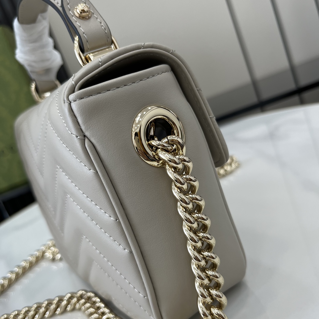 G*u*i gg marmont mini top handle bag
