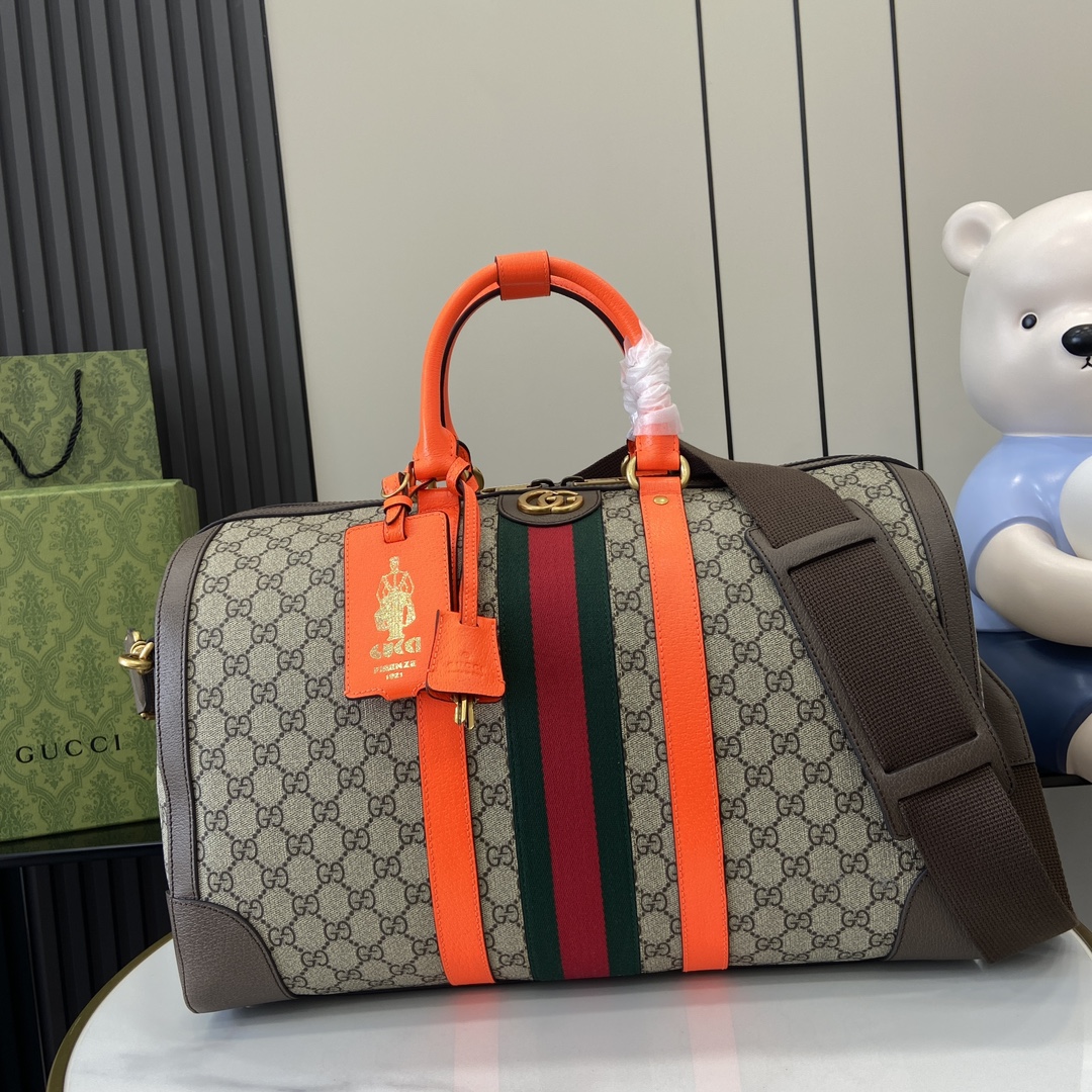 G*u*i savoy small duffle bag