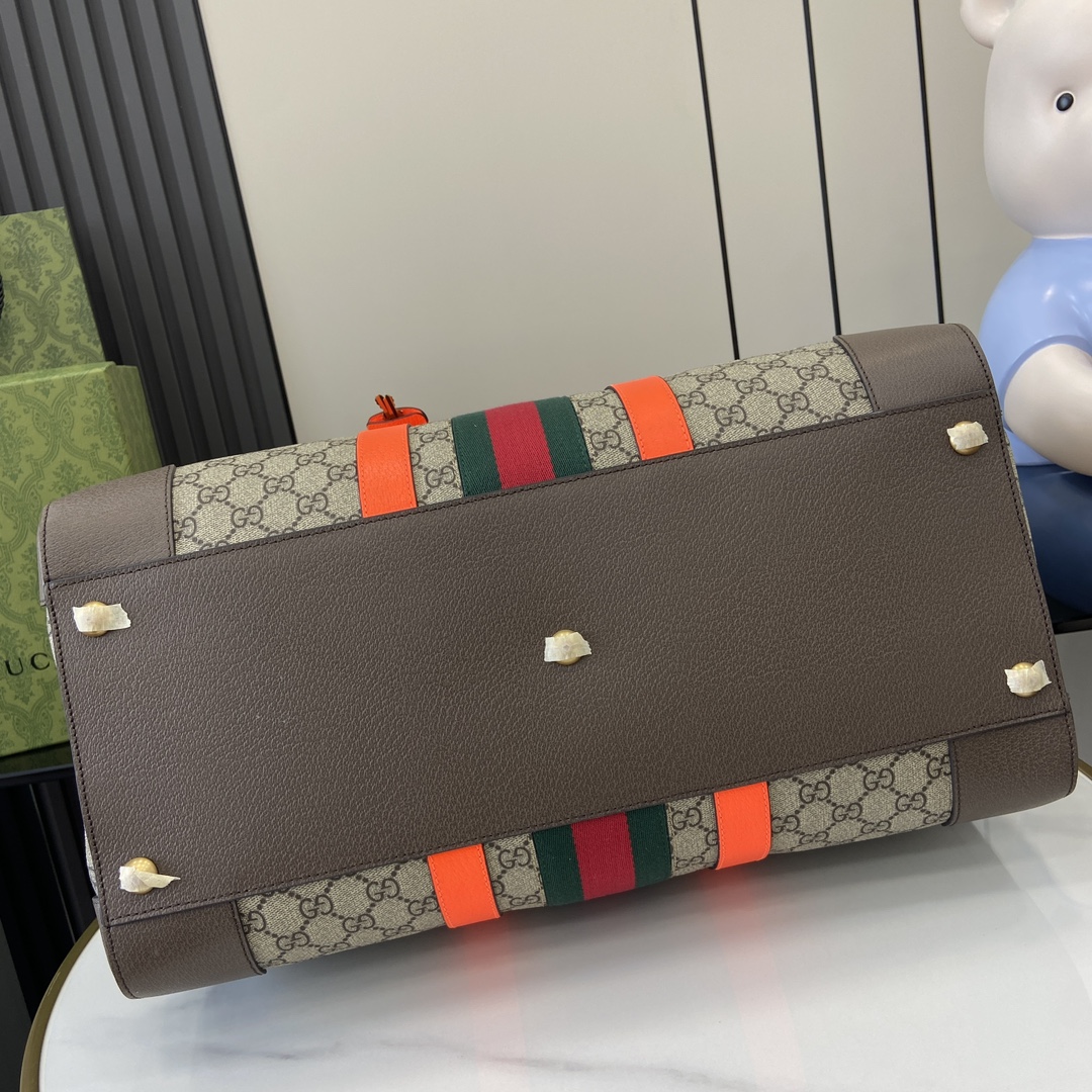 G*u*i savoy small duffle bag