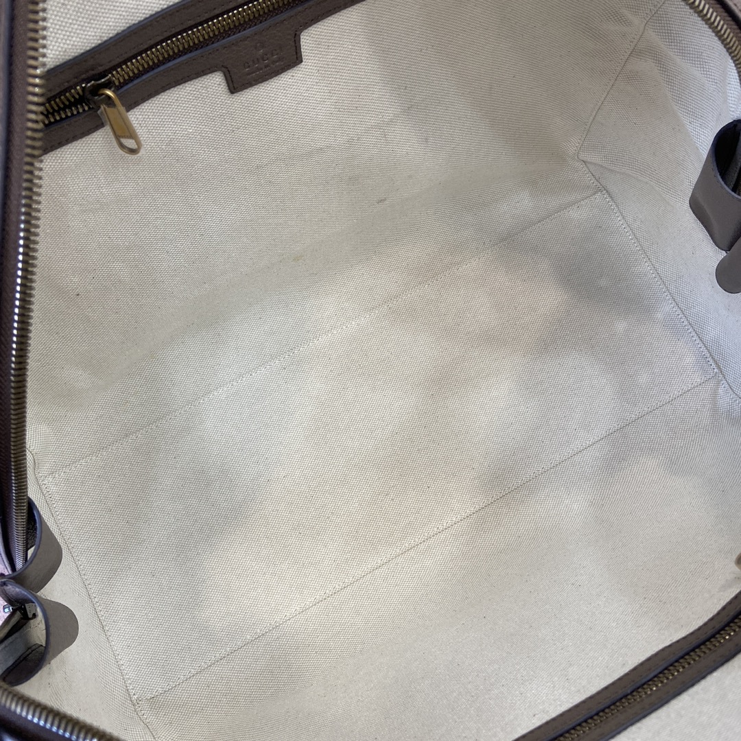 G*u*i savoy small duffle bag