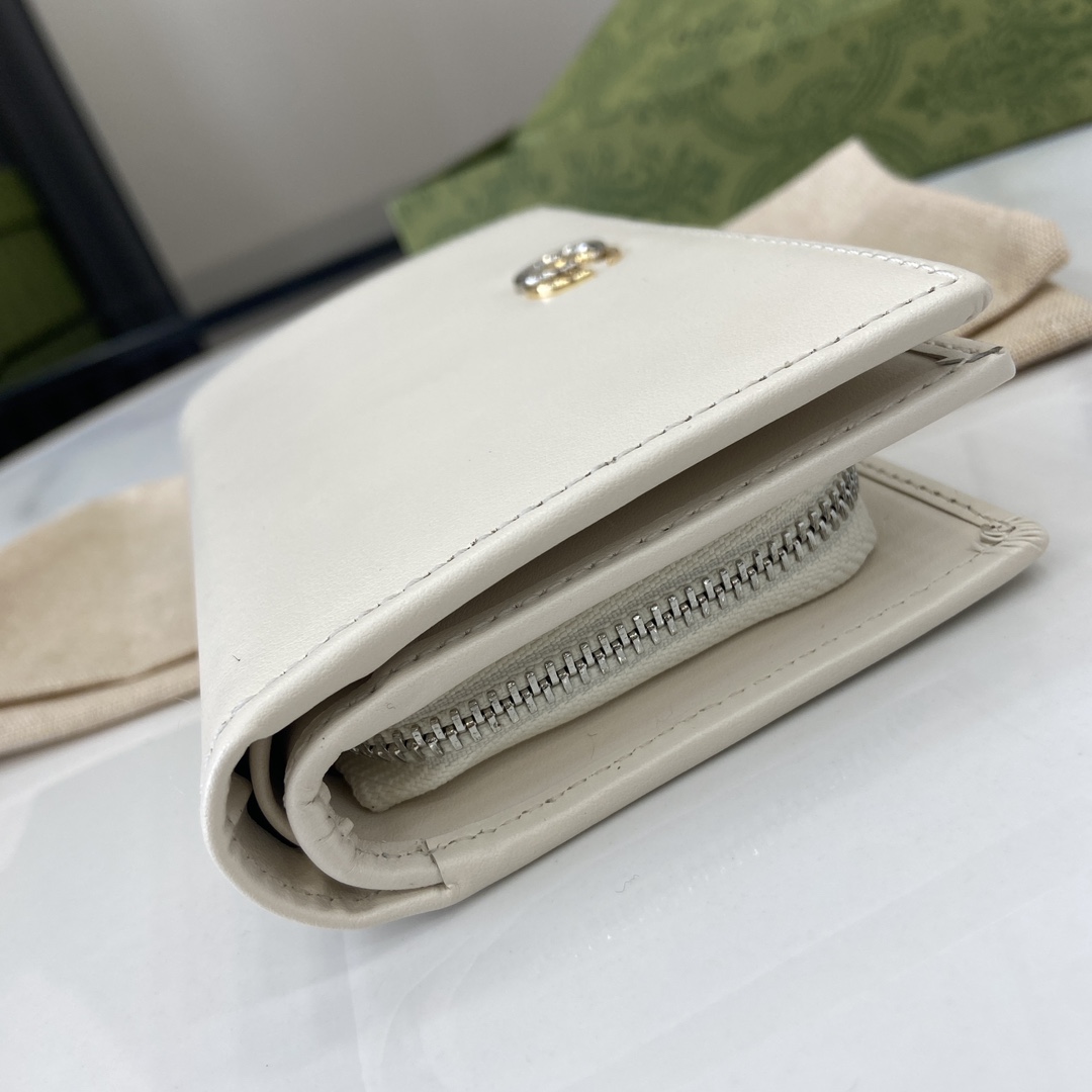 G*u*i gg marmont wallet