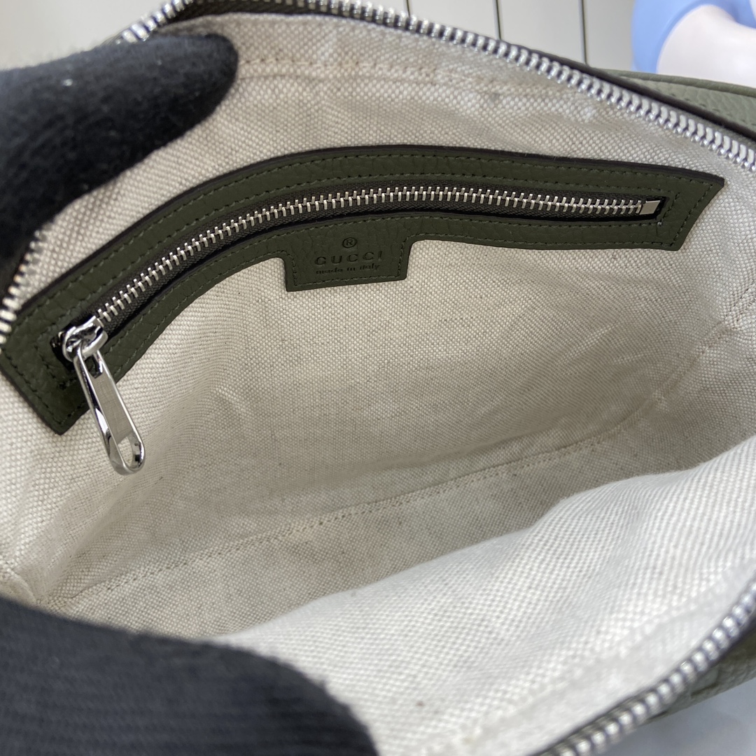 G*u*i jumbo gg small crossbody bag