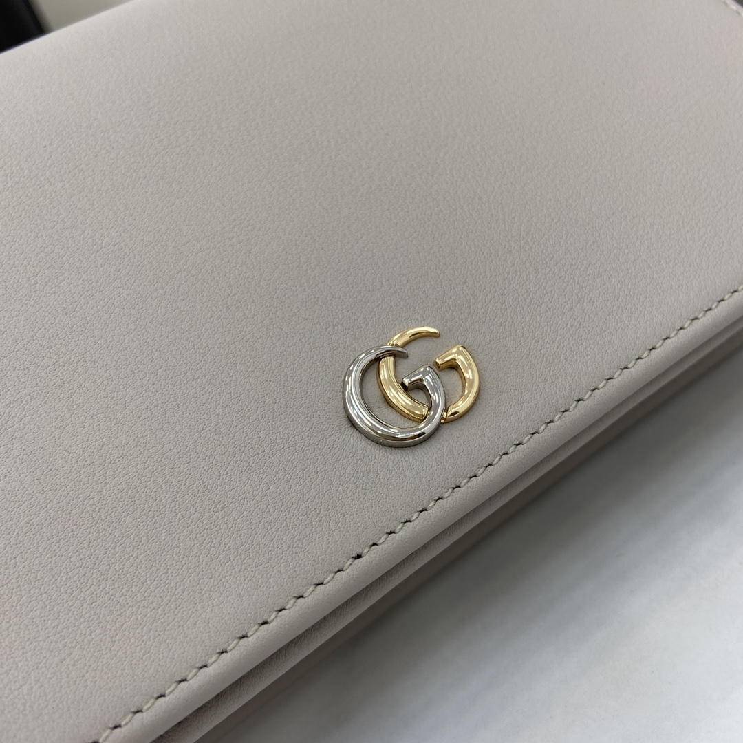 G*u*i gg marmont chain wallet