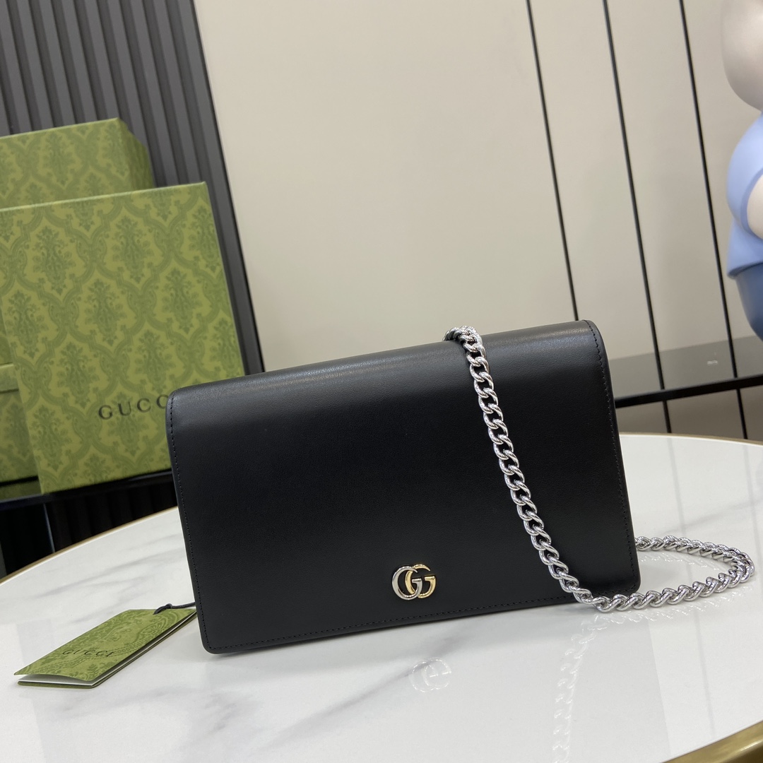 G*u*i gg marmont chain wallet