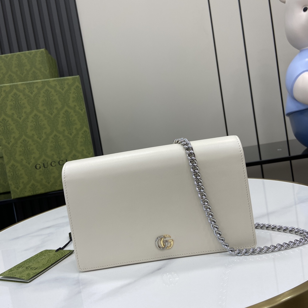 G*u*i gg marmont chain wallet
