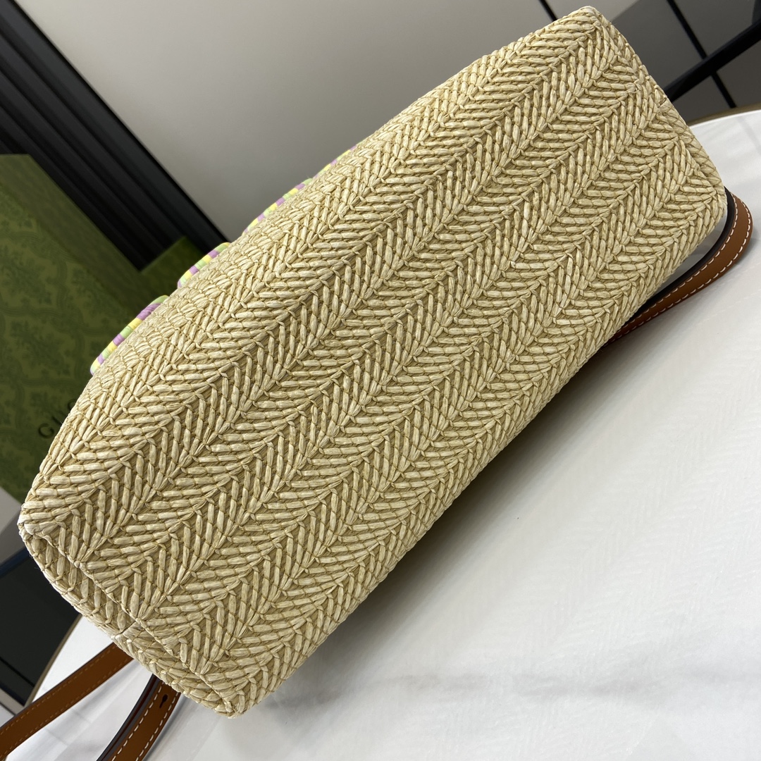 G*u*i small straw-effect tote