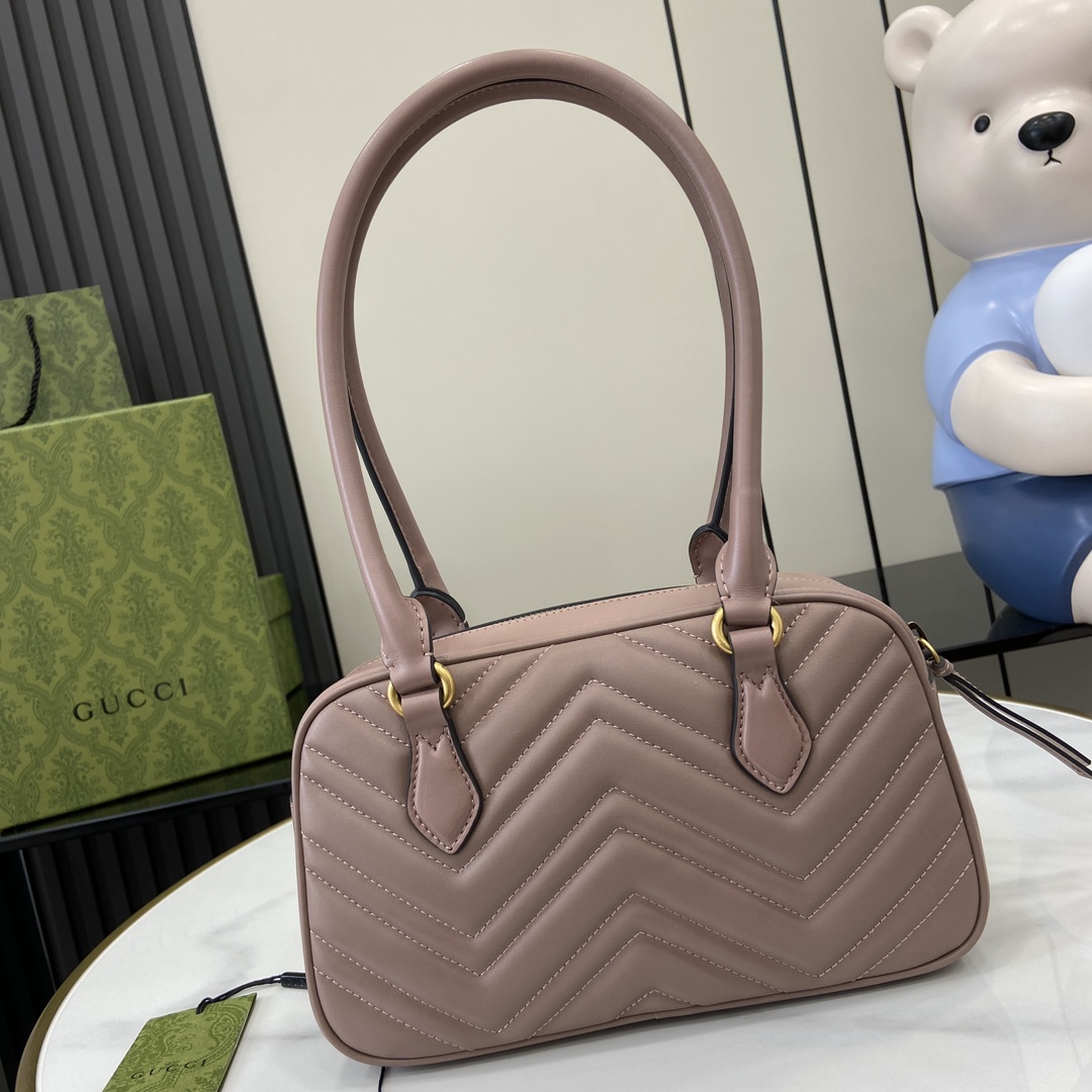 G*u*i gg marmont small top handle bag