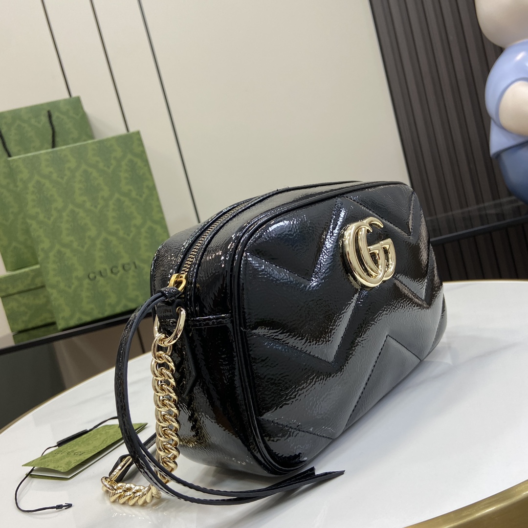 G*u*i gg marmont small shoulder bag
