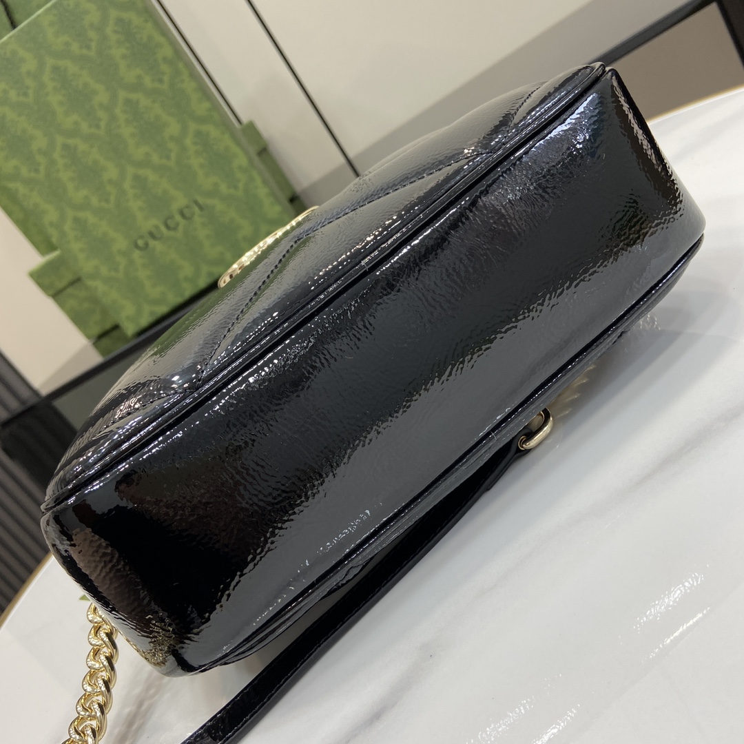 G*u*i gg marmont small shoulder bag