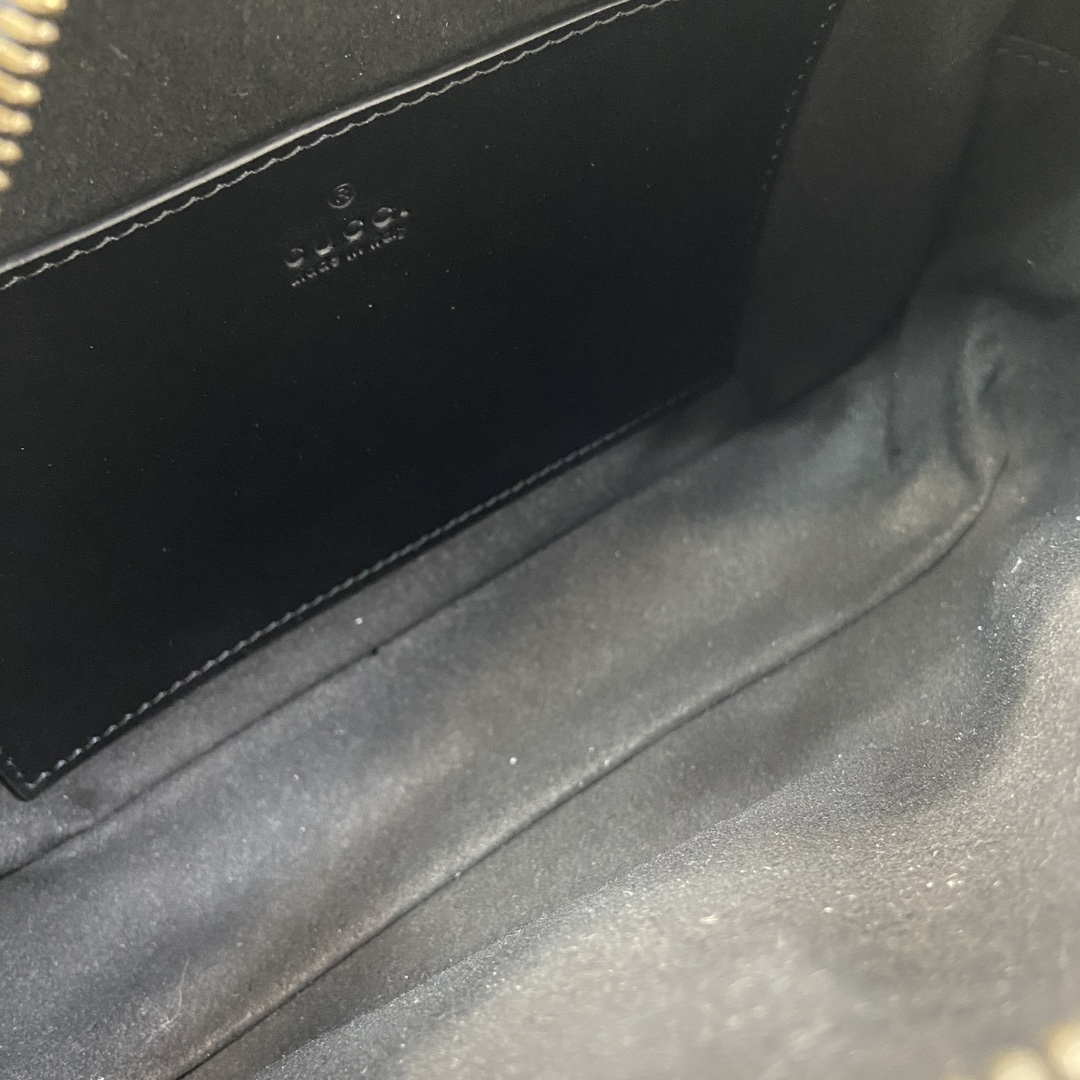 G*u*i gg marmont small shoulder bag